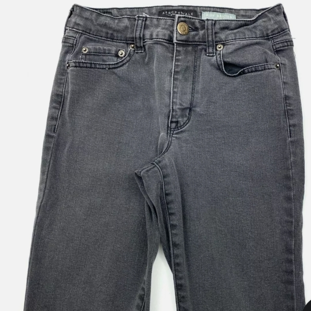 Aeropostale Women's Gray Jeans